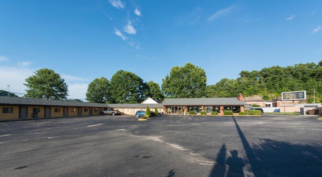 Budget Inn - Paintsville Extérieur photo